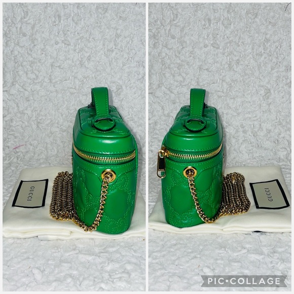 Gucci GG Embossed Matelasse Quilted Leather Vanity Mini Bag in Green 723770 - Picture 6 of 17